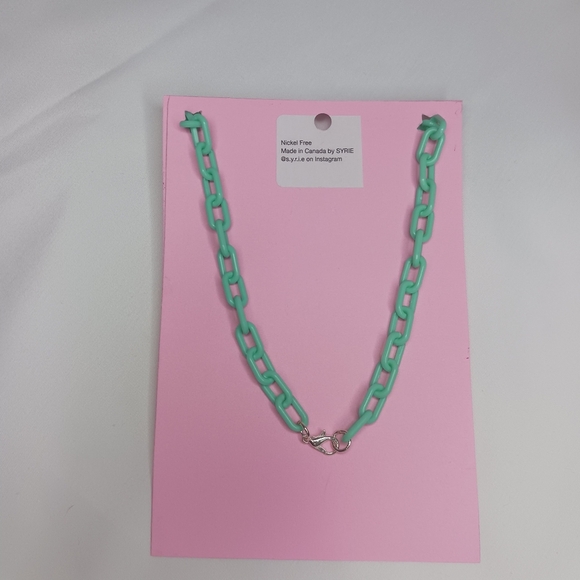 Plastic Mint/Aqua Link Necklace with Ghost Pendant. - Picture 3 of 3